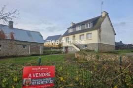 Maison 125 m² sous-sol – 4/5 CH- Bourg de Grâces