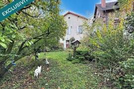 Maison familiale 5 pièces,85 m² habitables environs et 165m² au total environs et , Jardin et terrasse Choisy-le-Roi centre