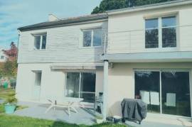 Maison dans un quartier calme.