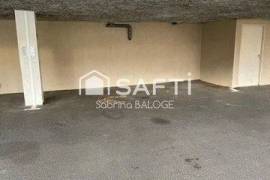 En résidence sécurisée