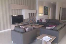 3 bedrooms apartment