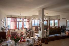 Maisonette 217 sq.m for sale