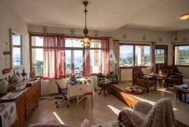 Maisonette 217 sq.m for sale