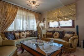 Maisonette 210 sq.m for sale