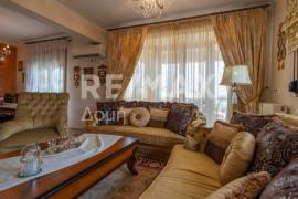 Maisonette 210 sq.m for sale