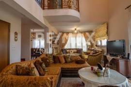 Maisonette 210 sq.m for sale