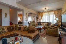 House 210 sq.m for sale