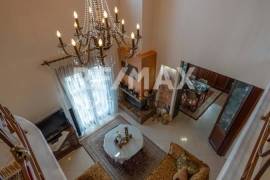 House 210 sq.m for sale