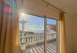 3 Bedroom House + 1 T1 Detached in Estreito da Calheta