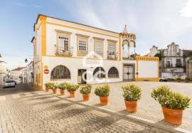 Restaurants / Bars / Shops  Évora Centro Histórico de Évora