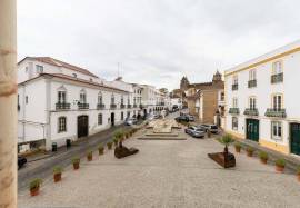 Restaurants / Bars / Shops  Évora Centro Histórico de Évora