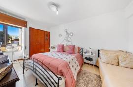 1 Bedroom Apartment with Terrace in Portimão