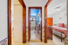 1 Bedroom Apartment with Terrace in Portimão