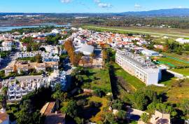 Urban land for construction, with Approved Project for Luxury Villa, in prime area of Alvor