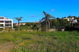 Urban land for construction, with Approved Project for Luxury Villa, in prime area of Alvor