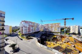 Live with Everything at the Door! T1+1 Central in Portimão Live with Everything at the Door! T1+1 Central in Portimão