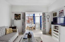 Live with Everything at the Door! T1+1 Central in Portimão Live with Everything at the Door! T1+1 Central in Portimão