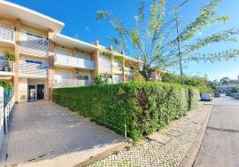 2 Bedroom Annual Rentals with Garage in Má Partilha - Alvor