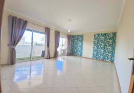 2 Bedroom Annual Rentals with Garage in Má Partilha - Alvor