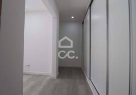 T2 with garage Completely Renovated in Santa Clara T2 with garage Completely Renovated in Santa Clara