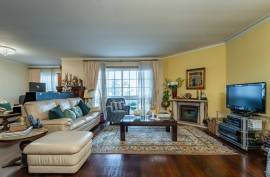 4 bedroom apartment, in Prime de Gaia area, in Rua de D.Dinis. 4 bedroom apartment, in Prime de Gaia area, in Rua de D.Dinis.