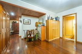 4 bedroom apartment, in Prime de Gaia area, in Rua de D.Dinis. 4 bedroom apartment, in Prime de Gaia area, in Rua de D.Dinis.