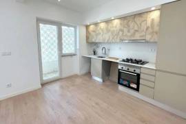 Apartamento T2 Renovado em Almada