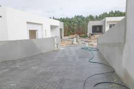 Moradia T4 Isolada em Condomínio Fechado em Leiria Moradia T4 Isolada em Condomínio Fechado em Leiria
