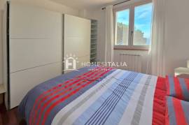 Contemporary villa with sea views & pool