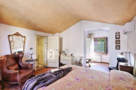 Tuscan Villa with Pool and Panoramic Views Tuscan Villa with Pool and Panoramic Views