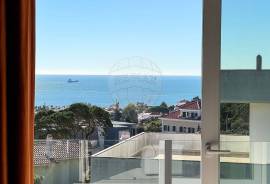 6-Bedroom Sea-View Villa – Estoril
Located in Estoril, one of the most exclusive and prestigious residential areas along the Cascais coastline, this unique villa combines elegance, comfort, and breathtaking sea views from every floor