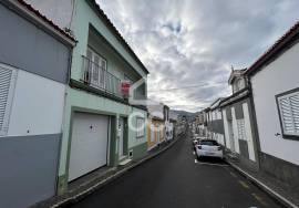House with 4 Bedrooms - Matriz -Ribeira Grande