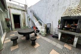 House with 4 Bedrooms - Matriz -Ribeira Grande