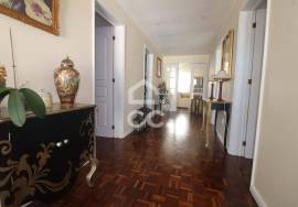 House with 4+1 Bedrooms - São Vicente Ferreira - Ponta Delgada