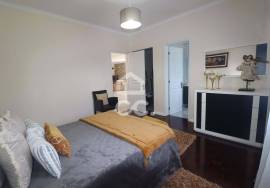 House with 4+1 Bedrooms - São Vicente Ferreira - Ponta Delgada