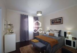 House with 4+1 Bedrooms - São Vicente Ferreira - Ponta Delgada