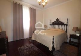 House with 4+1 Bedrooms - São Vicente Ferreira - Ponta Delgada