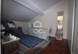 House with 4+1 Bedrooms - São Vicente Ferreira - Ponta Delgada