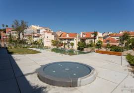 Graça new luxurious condo- pool, spa, playground, T1 with a 10 sq.m terrace and a 23 sq.m garden. Graça new luxurious condo- pool, spa, playground, T1 with a 10 sq.m terrace and a 23 sq.m garden.