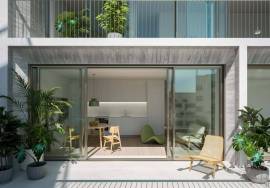 Graça new luxurious condo- pool, spa, playground, T1 with a 10 sq.m terrace and a 23 sq.m garden. Graça new luxurious condo- pool, spa, playground, T1 with a 10 sq.m terrace and a 23 sq.m garden.