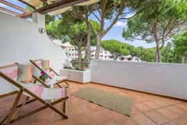 Stunning 3-Bed, 2-Bath Apartment in Prime Algarve Location