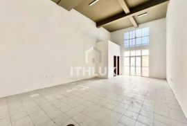 Great Spacious Store, 124m², For Sale, Rent, 1 Large Living Room, 2 Social Bathrooms, 1 Parking Space, Passo d ́Areia, POA/RS