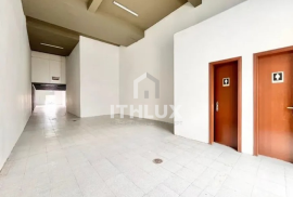 Great Spacious Store, 124m², For Sale, Rent, 1 Large Living Room, 2 Social Bathrooms, 1 Parking Space, Passo d ́Areia, POA/RS