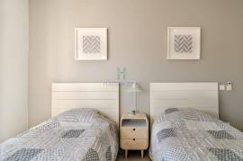 2 Bedroom Apartment for Annual Rental, in Praia da Luz