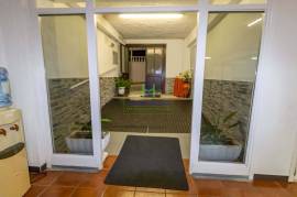 Commercial space of 323 sq.m, in Lagos