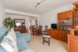 Furnished 3 bedroom apartment in a central area of Lagos