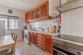 Furnished 3 bedroom apartment in a central area of Lagos