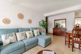 Furnished 3 bedroom apartment in a central area of Lagos