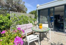 1+1 bedroom villa with garden, Vilamoura