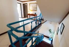 3+1 Bedroom Villa with Pool in Albufeira